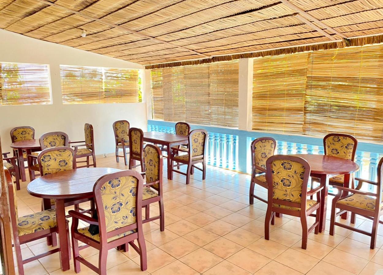 Le Dona Kribi Hotel Bagian luar foto