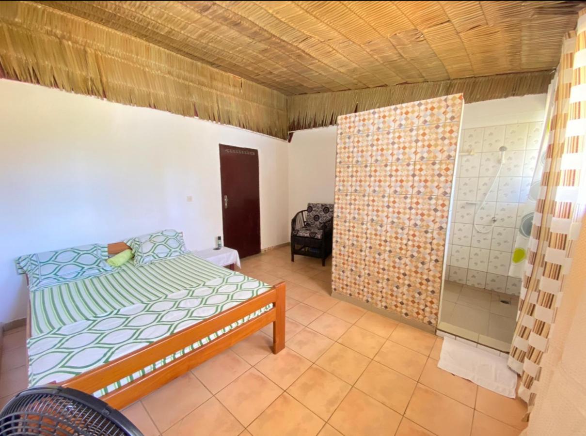 Le Dona Kribi Hotel Bagian luar foto