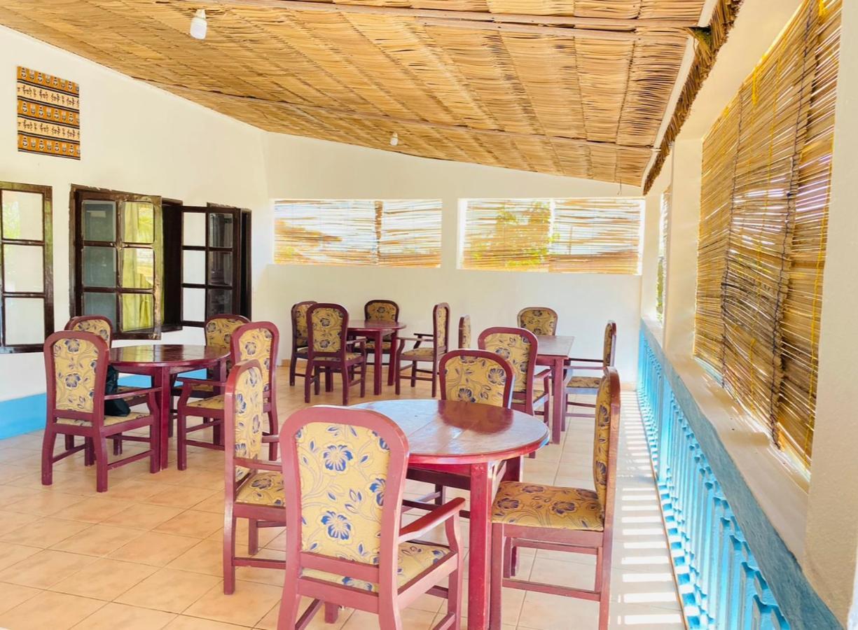 Le Dona Kribi Hotel Bagian luar foto